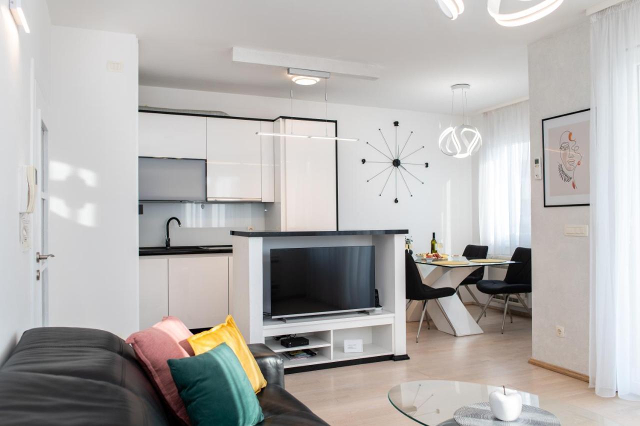 Salvia Apartment With Private Jacuzzi Split Exteriör bild