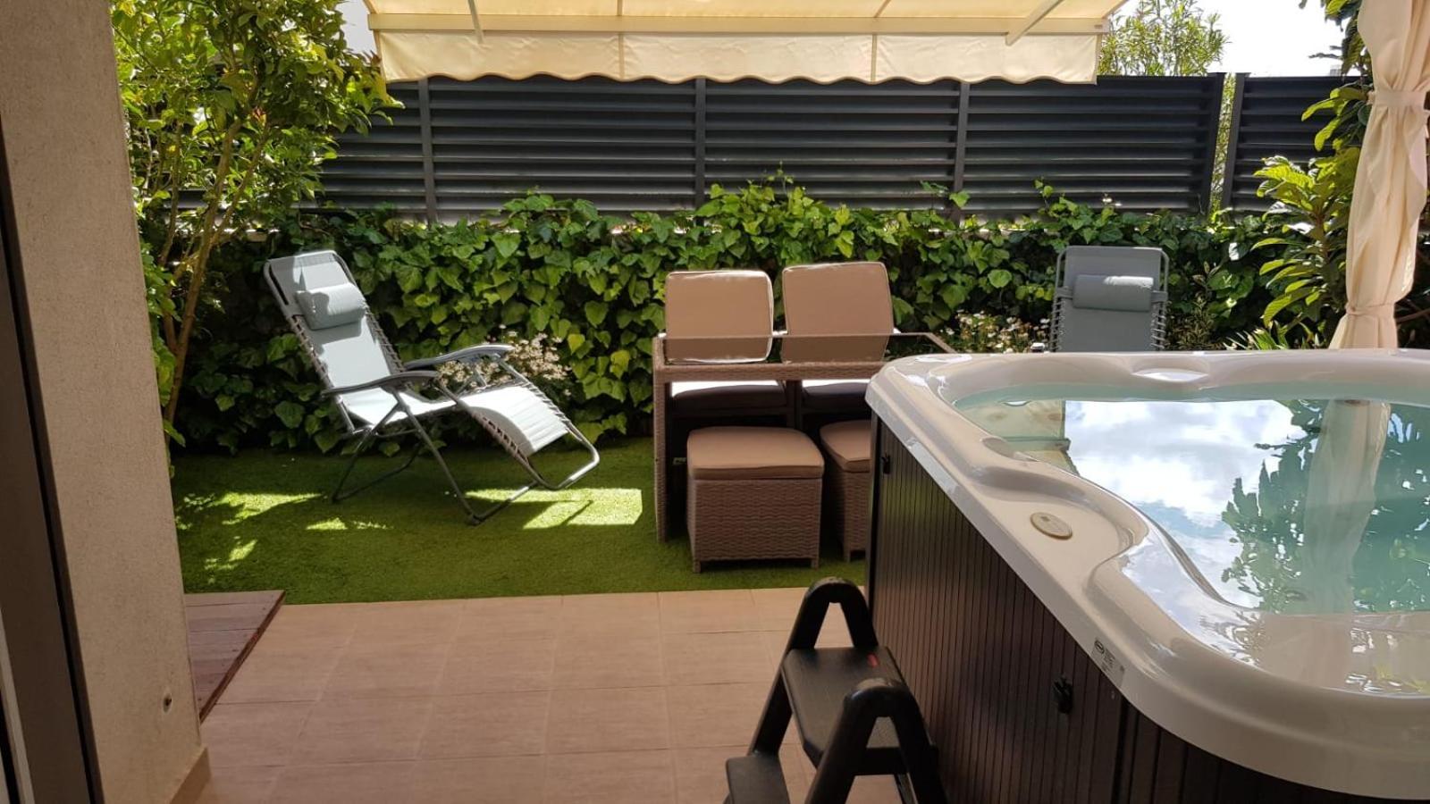 Salvia Apartment With Private Jacuzzi Split Exteriör bild